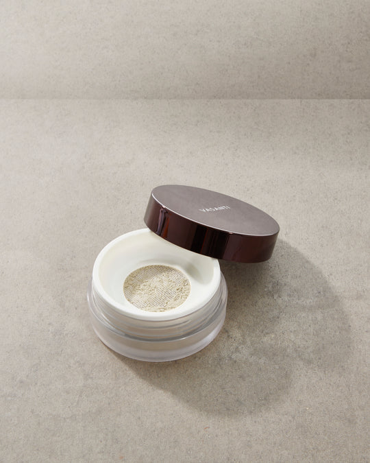 Lotus Brightening Powder – 100 Volts